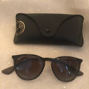 Rayban polarized  “Erica” 710/T5 54 ⏹ 18